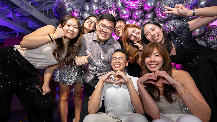 Zenith Singapore gets Disco Fever for EOY Party!